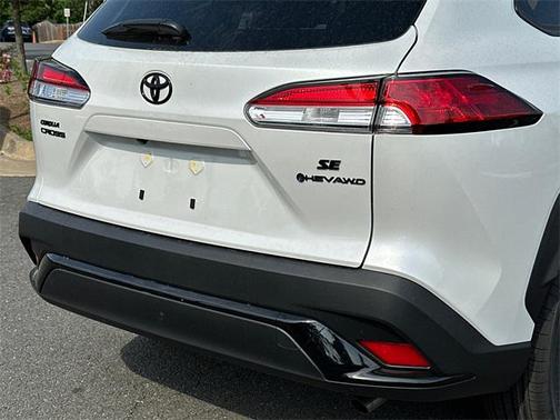 2025 Toyota Corolla Hybrid SE