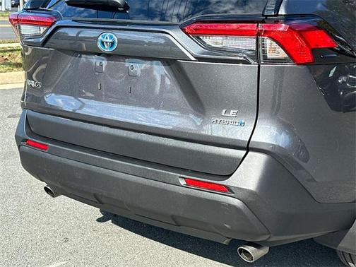 2022 Toyota RAV4 Hybrid LE