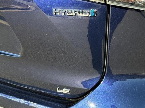 2022 Toyota Highlander Hybrid LE