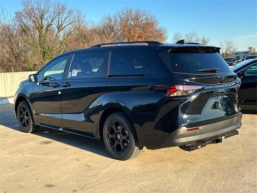 2026 Toyota Sienna Woodland Edition