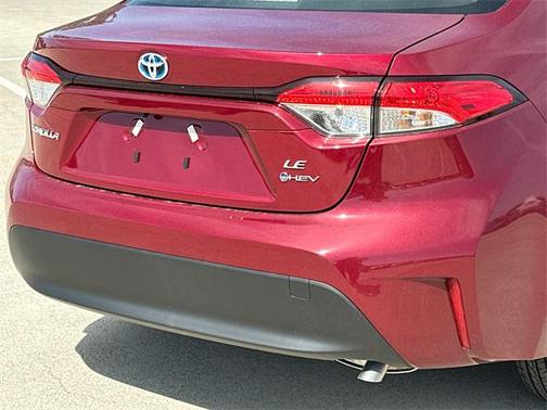 2025 Toyota Corolla Hybrid LE