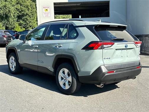 2021 Toyota RAV4 Hybrid XLE