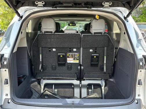 2024 Toyota Sienna XLE 7 Passenger
