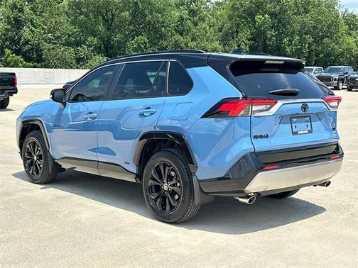 2025 Toyota RAV4 Hybrid SE