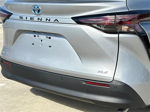 2025 Toyota Sienna XLE 7 Passenger