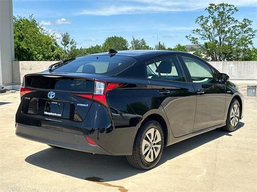2019 Toyota Prius LE