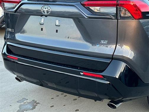 2025 Toyota RAV4 Hybrid SE