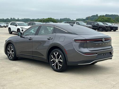 Magnetic Gray Metallic 2024 Toyota Crown XLE
