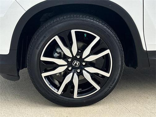 2021 Honda Pilot Touring 8-Passenger