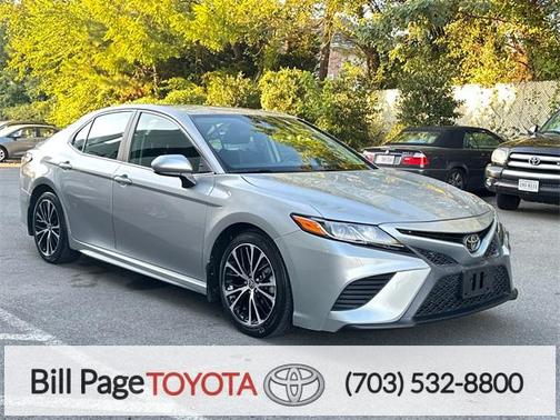 2020 Toyota Camry SE