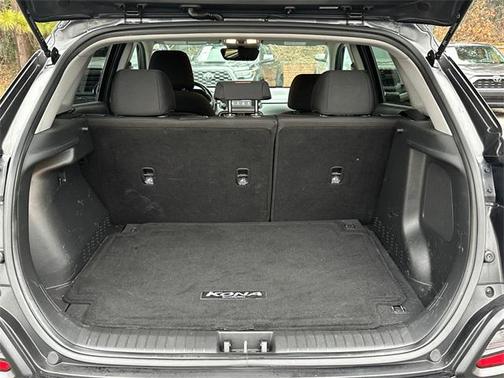 2020 Hyundai KONA SEL Plus