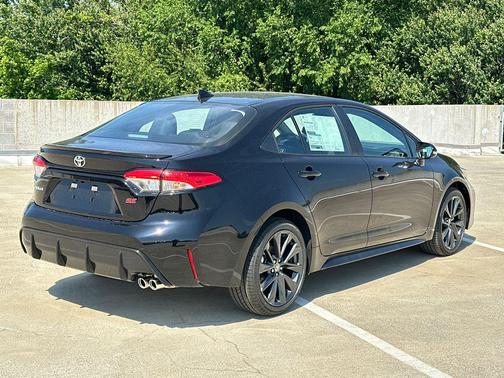 Midnight Black 2026 Toyota Corolla SE
