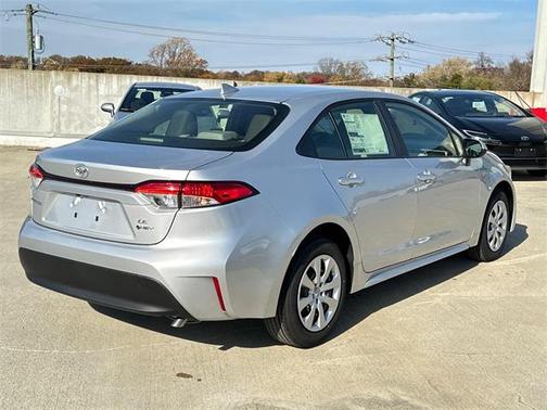 2026 Toyota Corolla Hybrid LE