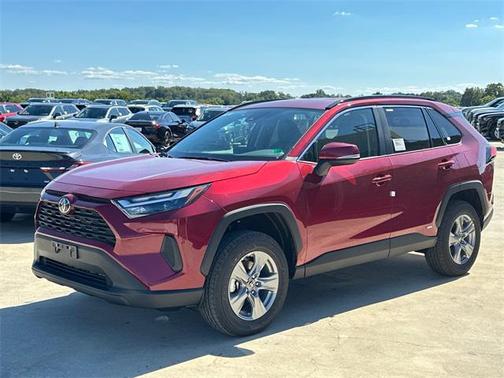 2025 Toyota RAV4 Hybrid XLE