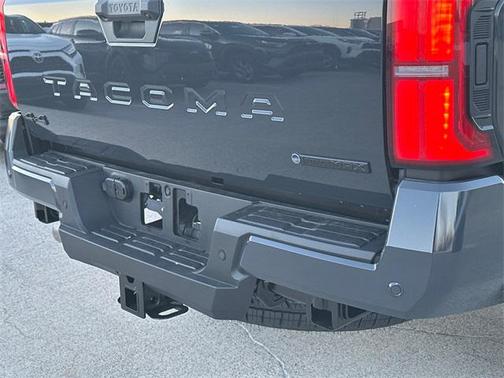 2026 Toyota Tacoma Hybrid TRD Off Road