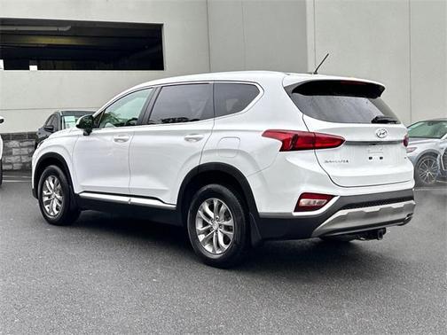 2019 Hyundai SANTA FE SE 2.4
