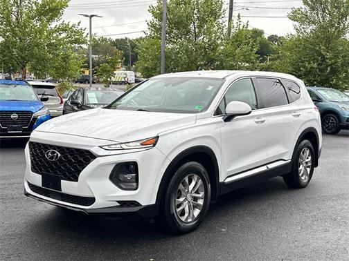 2019 Hyundai SANTA FE SE 2.4