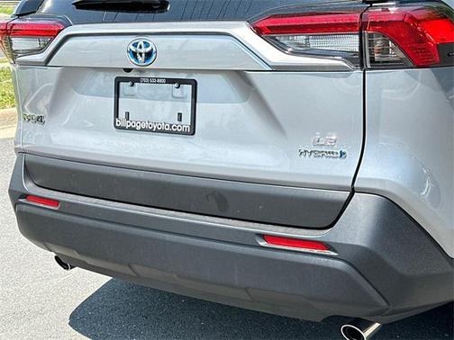 2022 Toyota RAV4 Hybrid LE