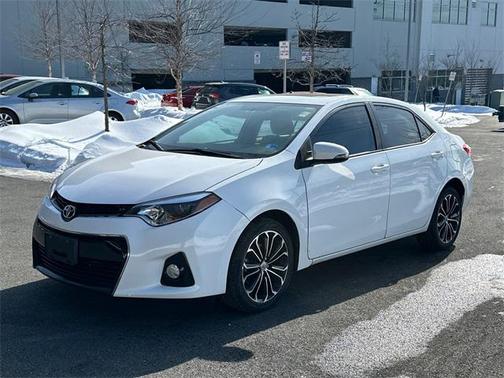 2016 Toyota Corolla S Plus