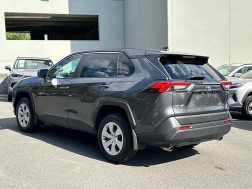 Magnetic Gray Metallic 2022 Toyota RAV4 LE
