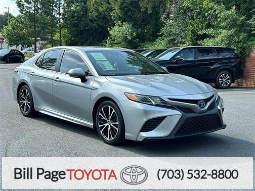 2019 Toyota Camry Hybrid XLE