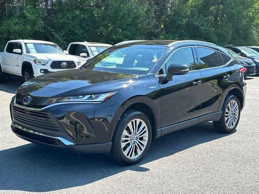 Black 2021 Toyota Venza XLE