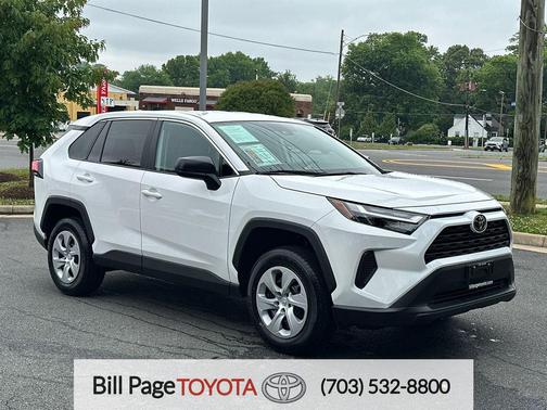 Ice 2025 Toyota RAV4 LE
