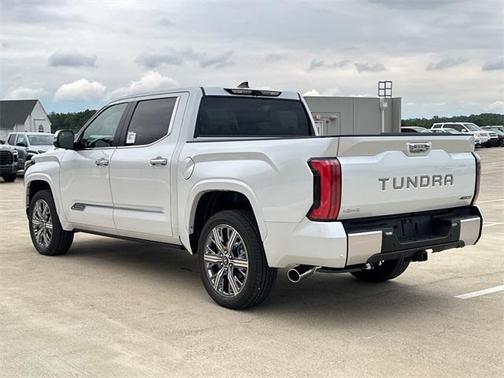 2025 Toyota Tundra Hybrid Capstone