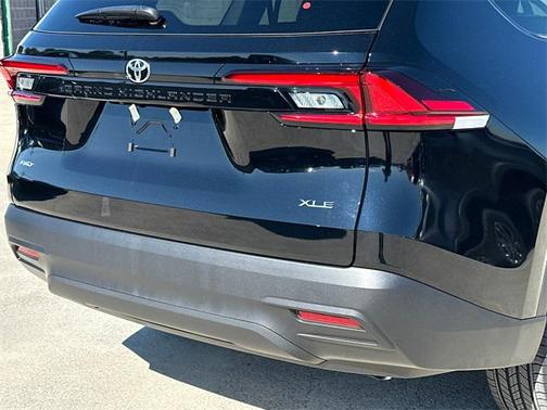 2025 Toyota Grand Highlander XLE