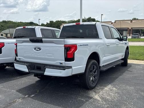 2025 Ford F-150 Lightning Flash
