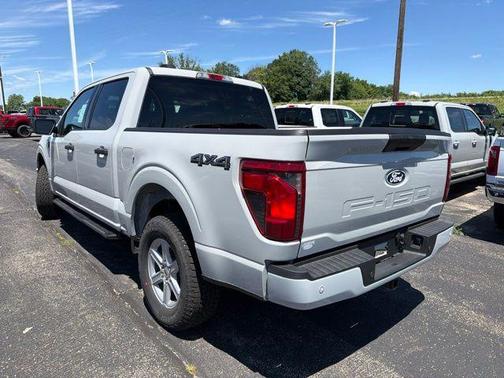 Avalanche 2026 Ford F-150 XLT