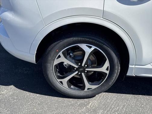 2025 Ford Escape ST-Line Elite