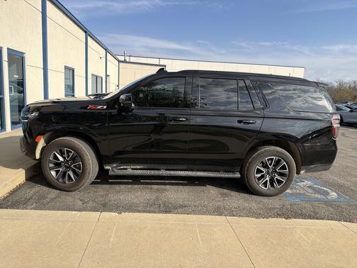 2023 Chevrolet Tahoe 4WD Z71