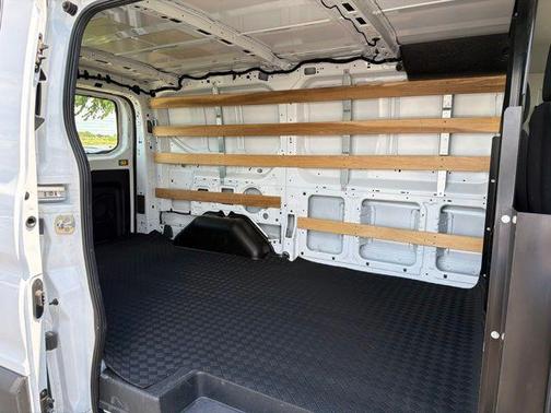 Oxford White 2024 Ford Transit-250 Base