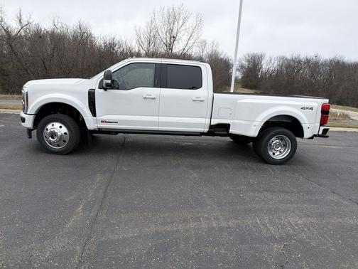 2026 Ford F-450 Platinum