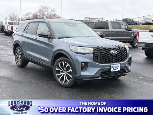 2026 Ford Explorer ST-Line