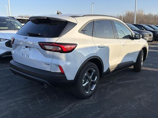 2026 Ford Escape ST-Line Select
