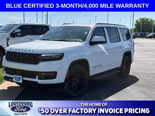Bright White Clearcoat 2022 Jeep Wagoneer Series III Carbide 4x4