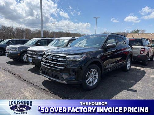 2026 Ford Explorer Active w/200A Pkg