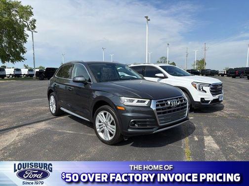 Manhattan Gray Metallic 2018 Audi Q5 2.0T Prestige