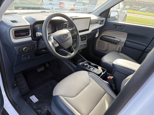 2025 Ford Maverick Lariat