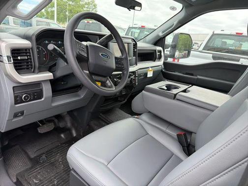Oxford White 2026 Ford F-250 XL