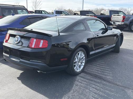 2012 Ford Mustang V6 Premium