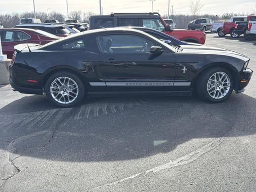 2012 Ford Mustang V6 Premium