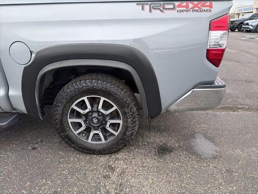 2018 Toyota Tundra SR5
