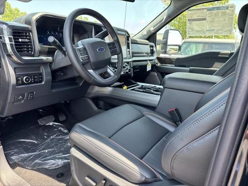 2025 Ford F-350 Lariat