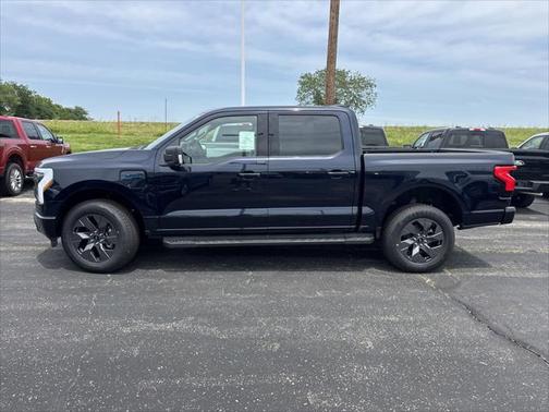 2025 Ford F-150 Lightning Flash