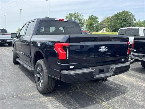 2025 Ford F-150 Lightning Flash