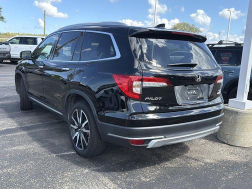 2021 Honda Pilot AWD Elite