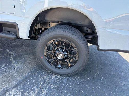 Avalanche 2026 Ford F-250 XLT